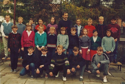 Klasa VI, rok szkolny 1991/1992.