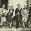 Spotkanie w niedzielne popołudnie w Niegosławicach. Rok 1945. 