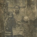 Zdjęcie wykonane w roku 1929 lub 1930 w Nieprowicach.