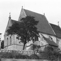 XV wieczny kościół św. Bartłomieja w Chotelu Czerwonym.